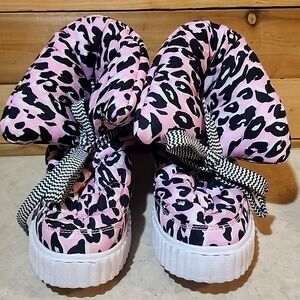 Freddy High Top Puff Boots Size 9